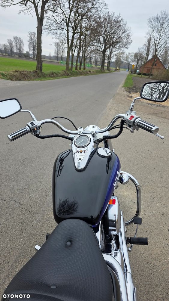 Kawasaki VN - 16