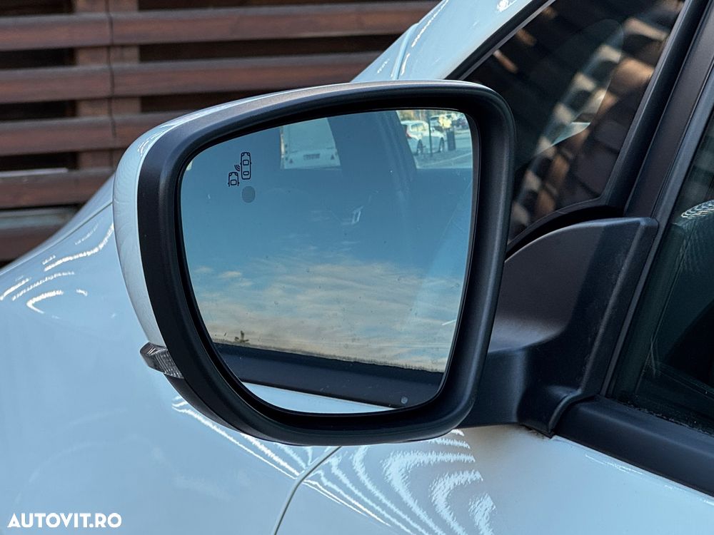 Nissan LEAF 62 kWh e+ N-Connecta - 13