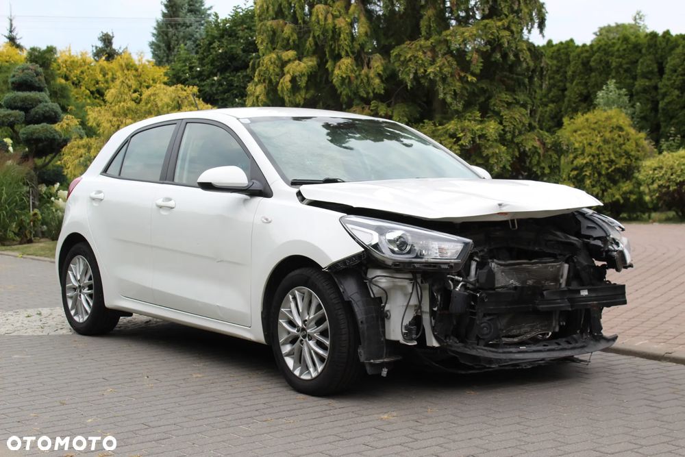 Kia Rio 1.2 Business Line - 7