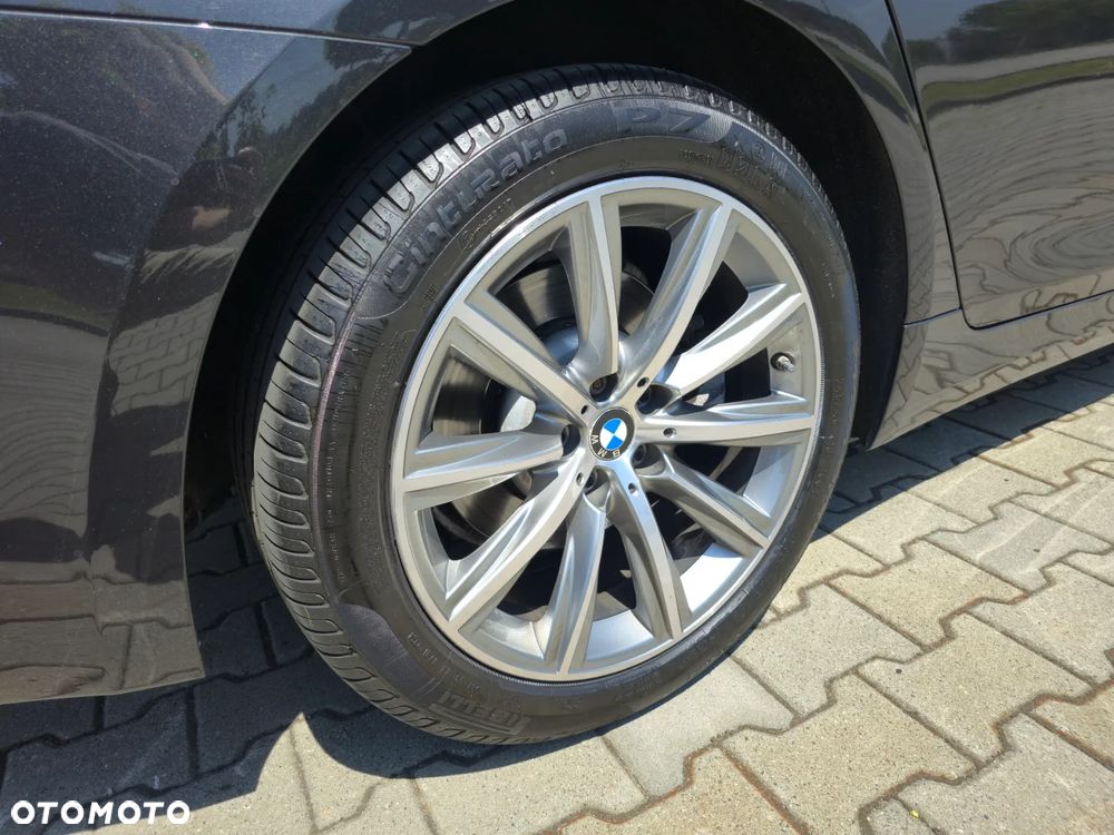BMW Seria 5 520d xDrive Luxury Line - 18