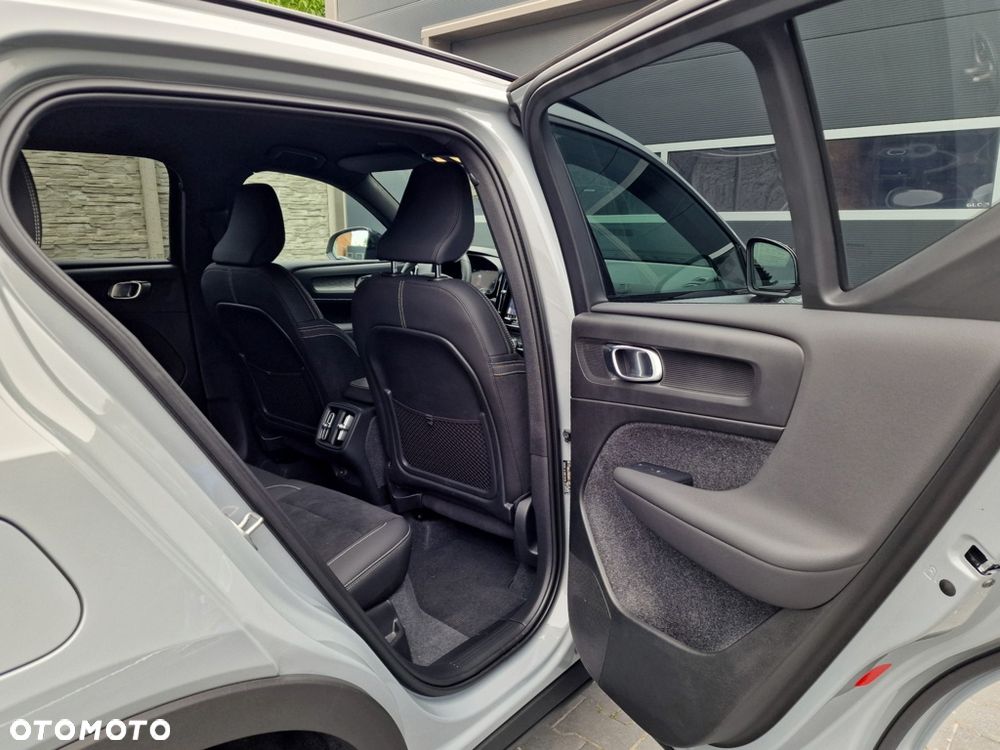 Volvo XC 40 - 27