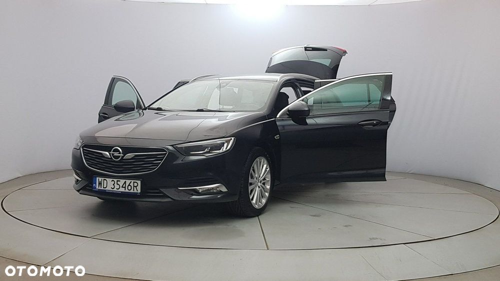 Opel Insignia - 10