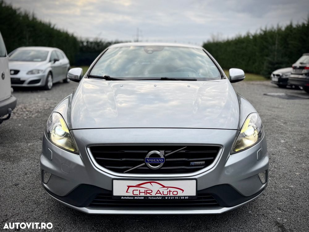 Volvo V40 D2 R Design - 22