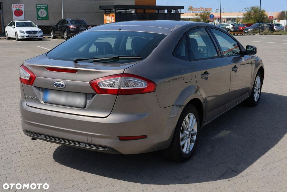 Ford Mondeo 1.6 Silver X - 6
