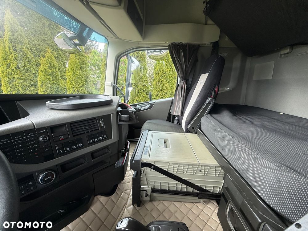 Volvo FH 460 XL - 12