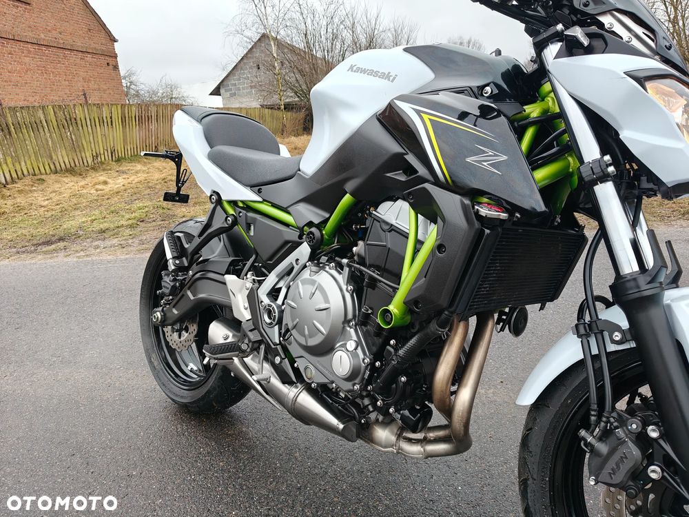 Kawasaki Z 650 - 10