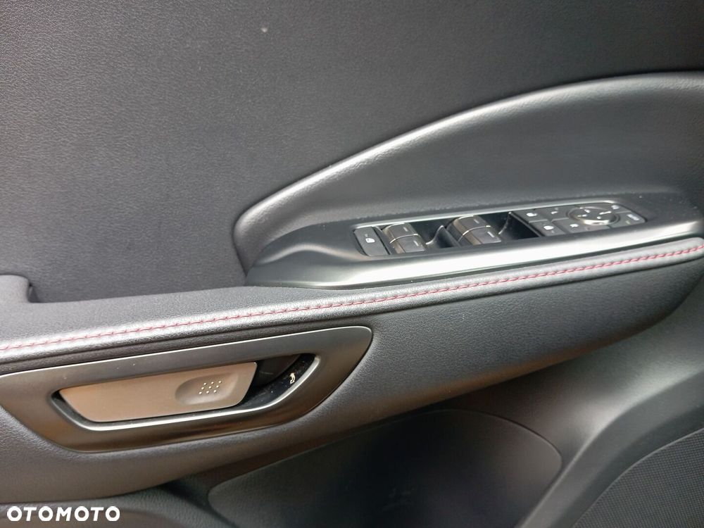 Lexus LBX 1.5 Hybrid Emotion - 20
