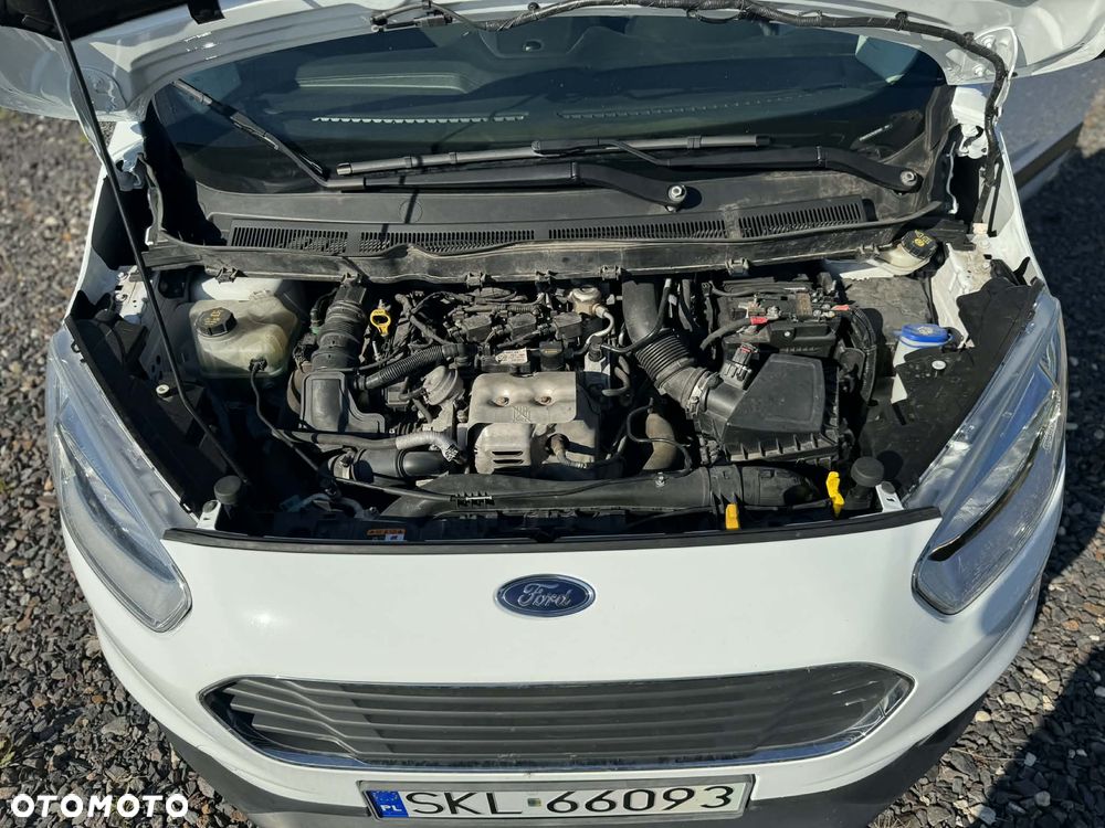 Ford Transit Courier - 3