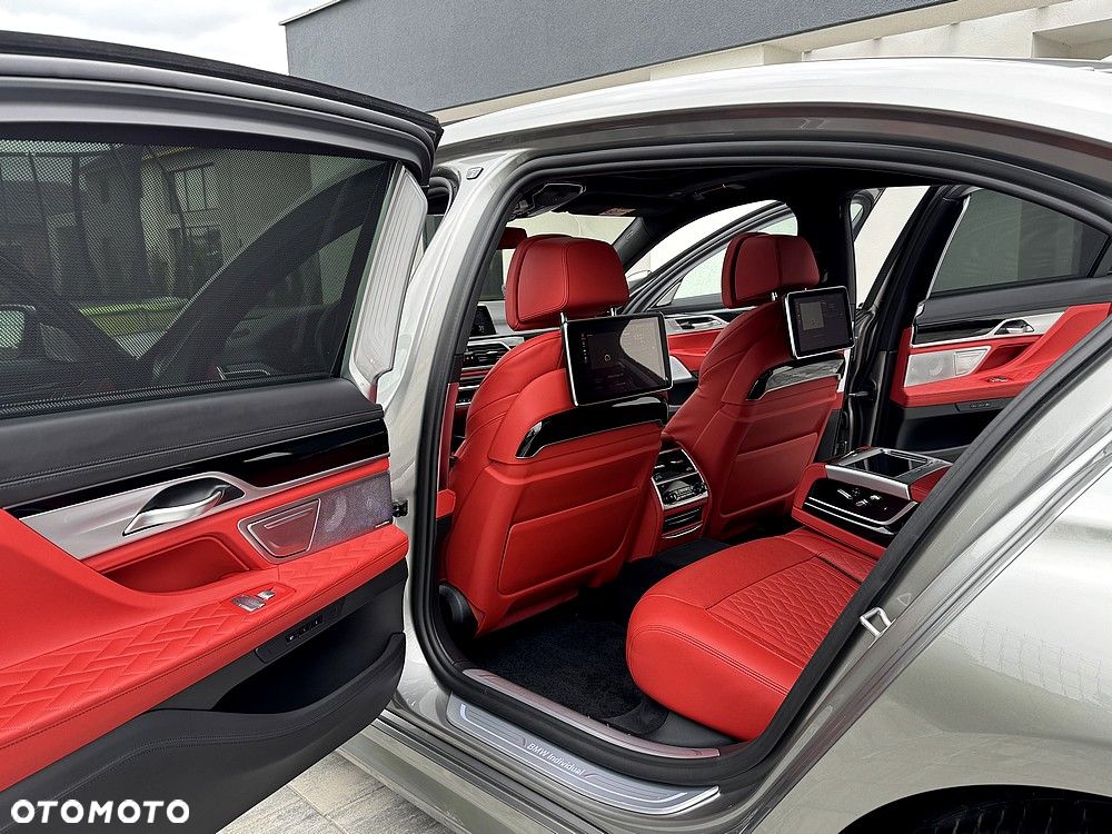 BMW Seria 7 750Ld xDrive sport - 21