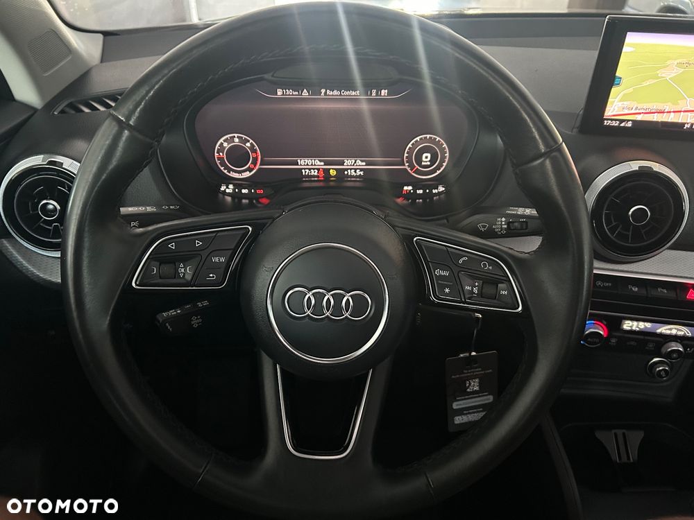 Audi Q2 30 TDI S line - 32