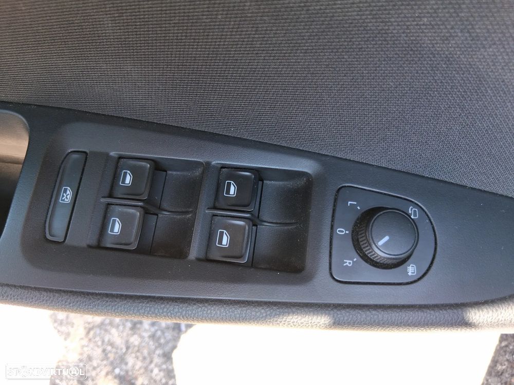 SEAT Leon 1.6 TDI Reference Ecomotive - 50