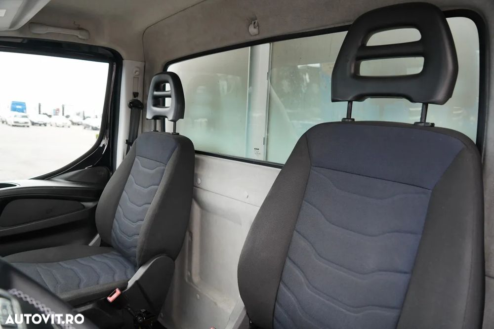 Iveco DAILY 35-150 / FRIGIDER / CAMION TRANSPORT XARIOS 350 / DHOLLANDIA LIFT - 750 KG / MANUAL / TWIN / EURO 6 - 25