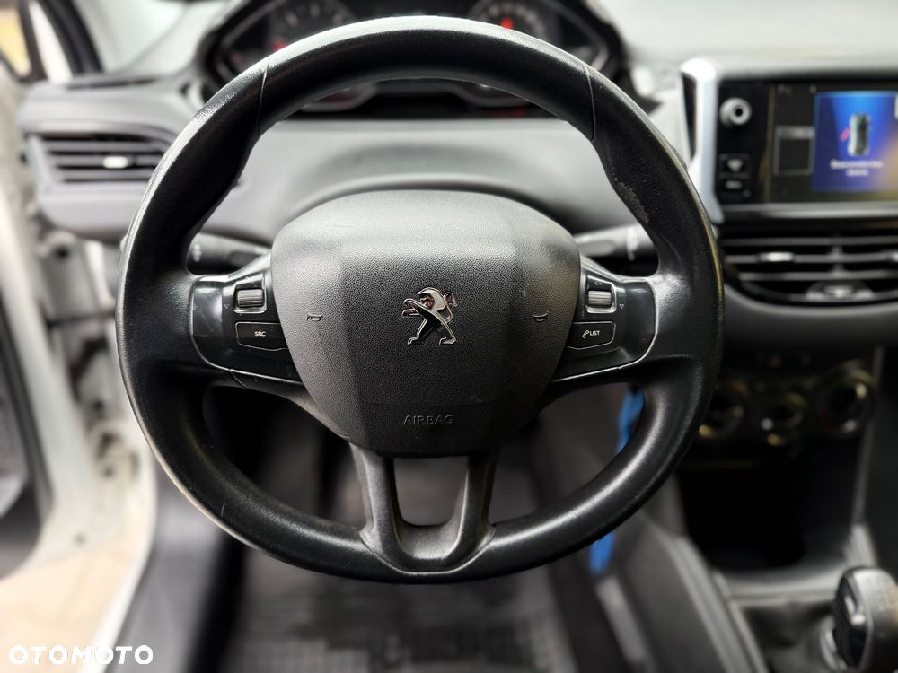 Peugeot 208 HDi 68 Access - 14