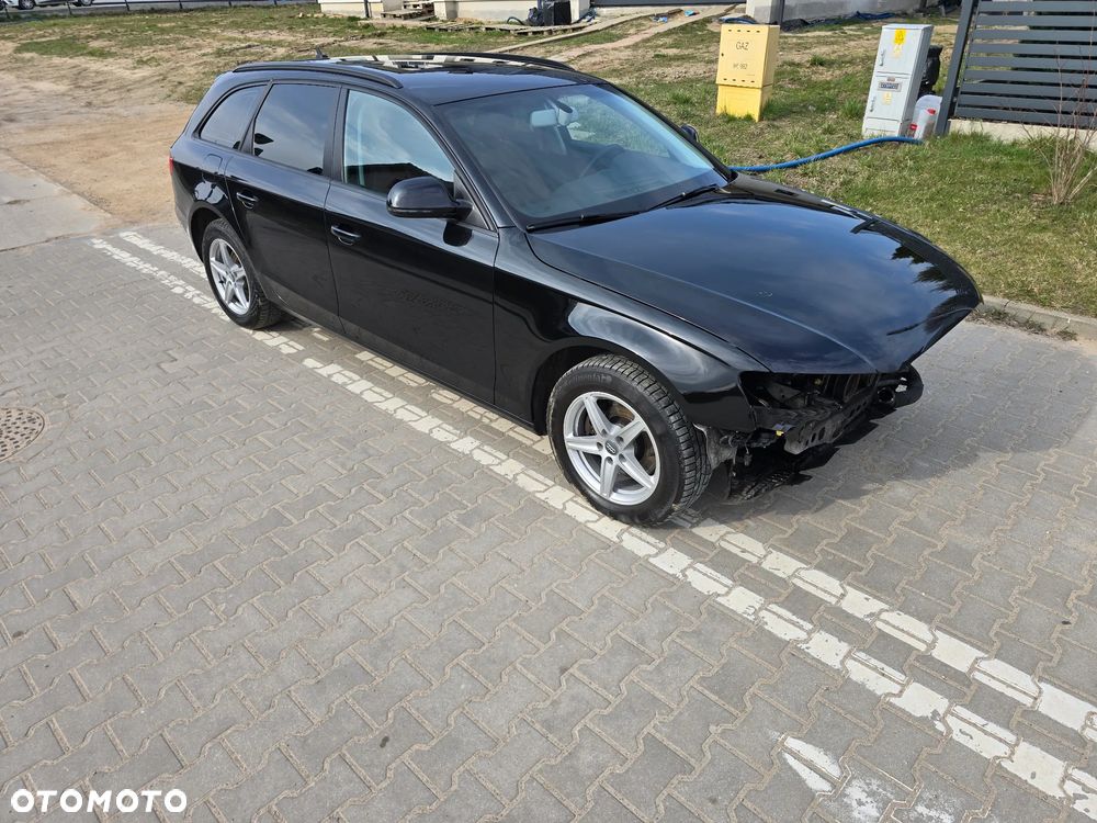 Audi A4 Avant 2.0 TDI - 4