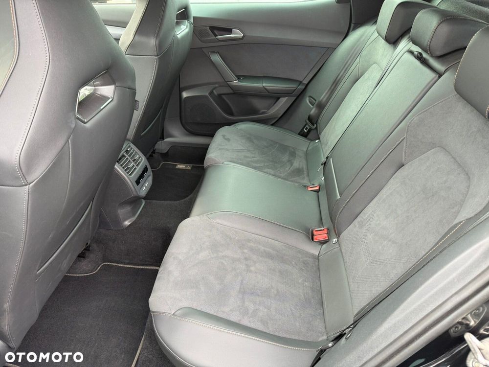 Cupra Formentor 1.5 eTSI mHEV DSG - 30