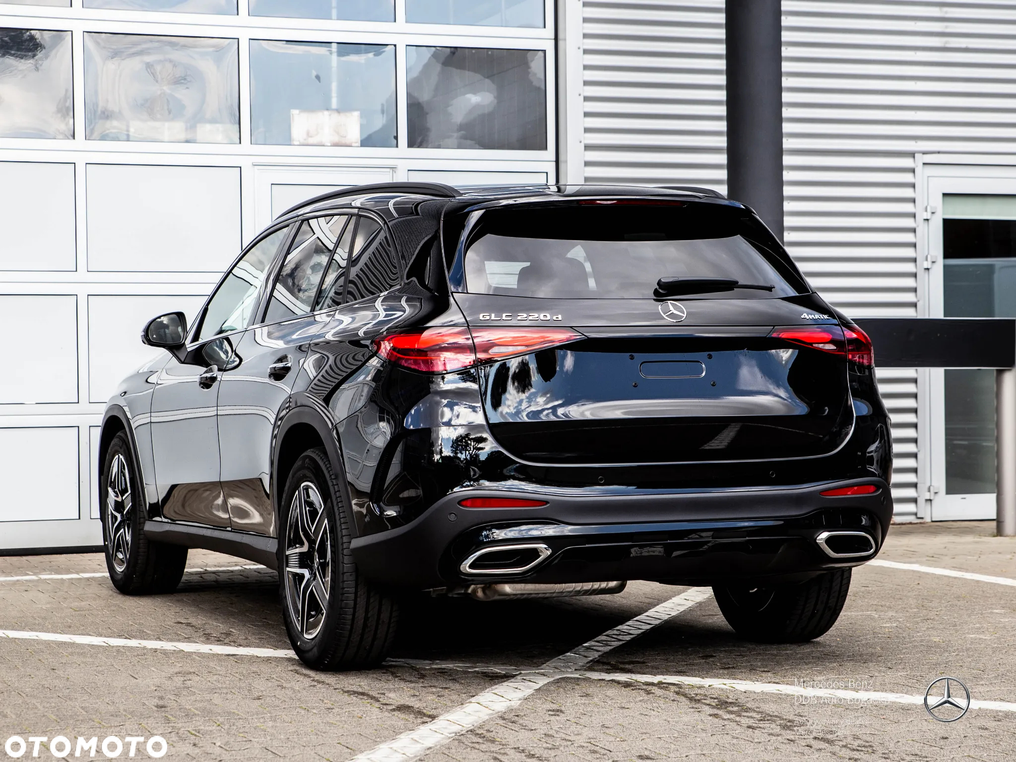 Mercedes-Benz GLC 220 d mHEV 4-Matic AMG Line - 4