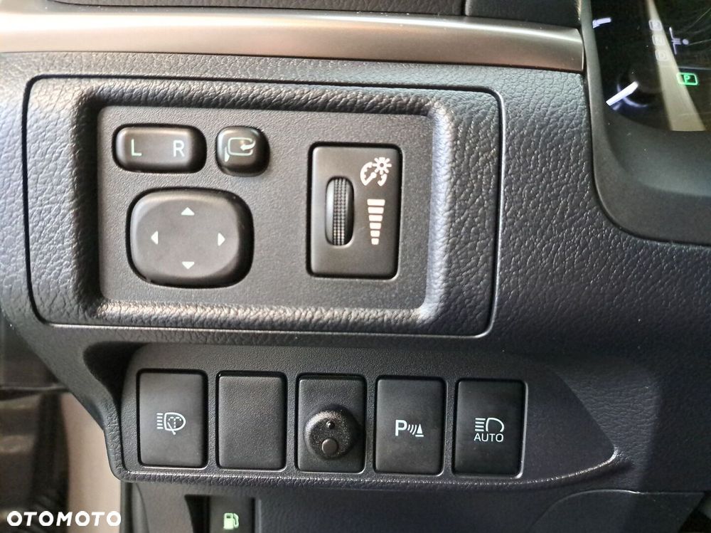 Lexus CT 200h F Sport - 36