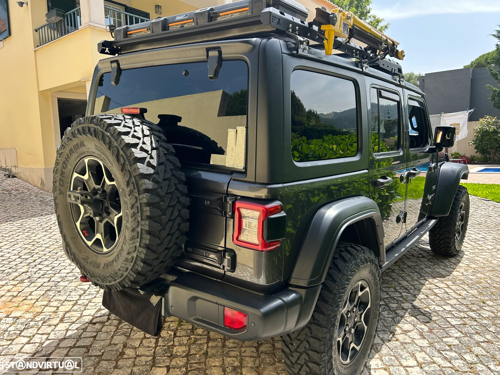 Jeep Wrangler - 5