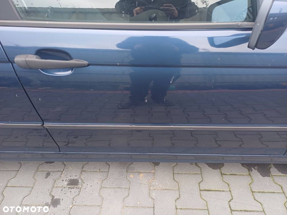 DRZWI KOMPLETNE PRAWY PRZÓD BMW E46 LIFT A07/5 - 2
