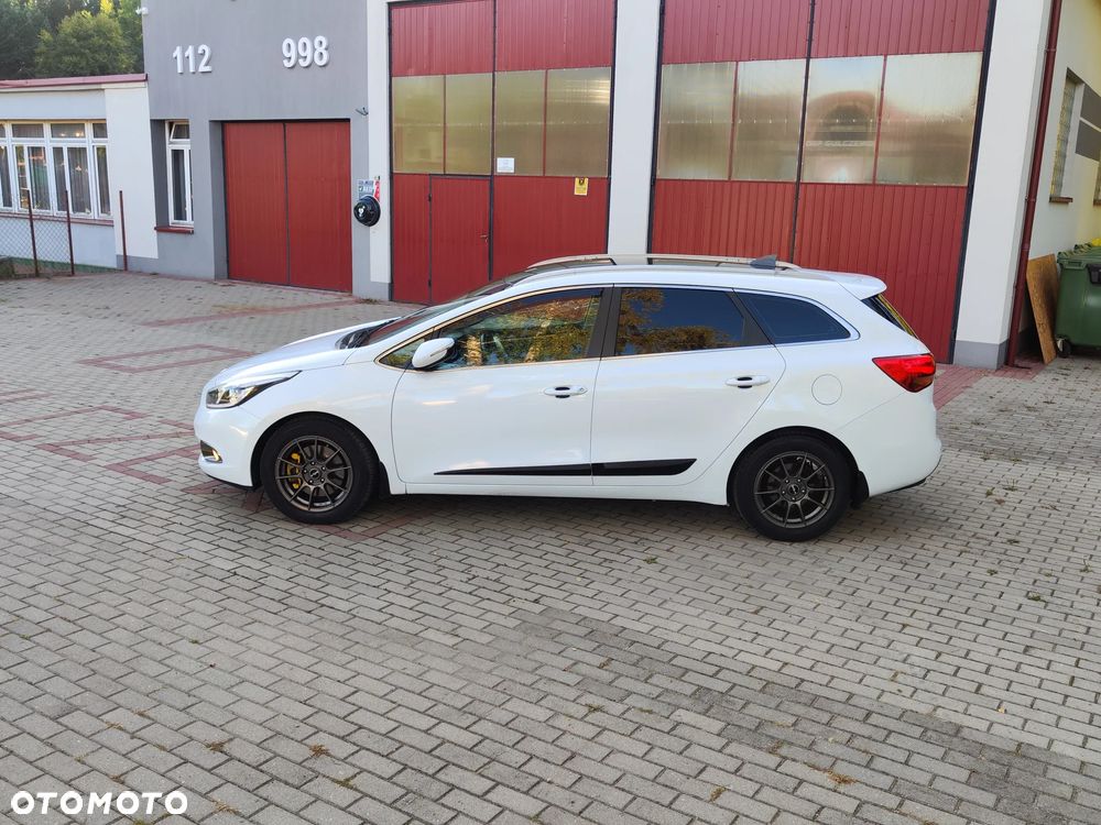 Kia Ceed - 15