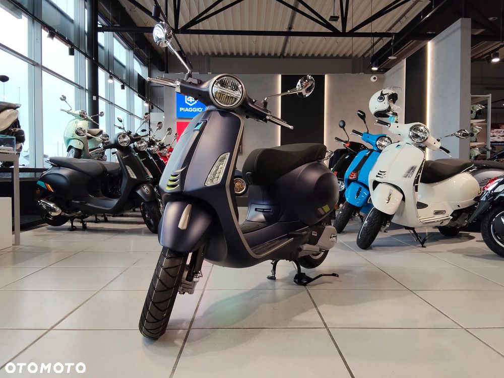 Vespa Primavera - 8