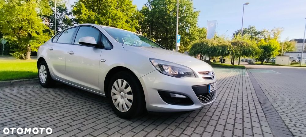 Opel Astra IV 1.6 Cosmo - 25