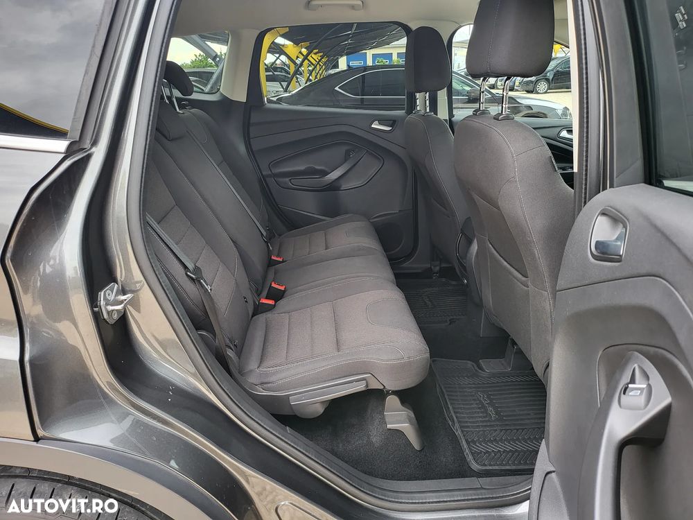 Ford Kuga 1.5 EcoBoost 2x4 Business Edition - 12