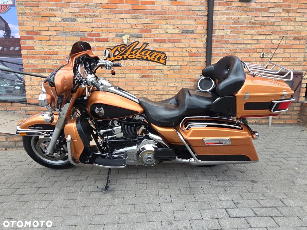Harley-Davidson FLHTCU Ultra - 17