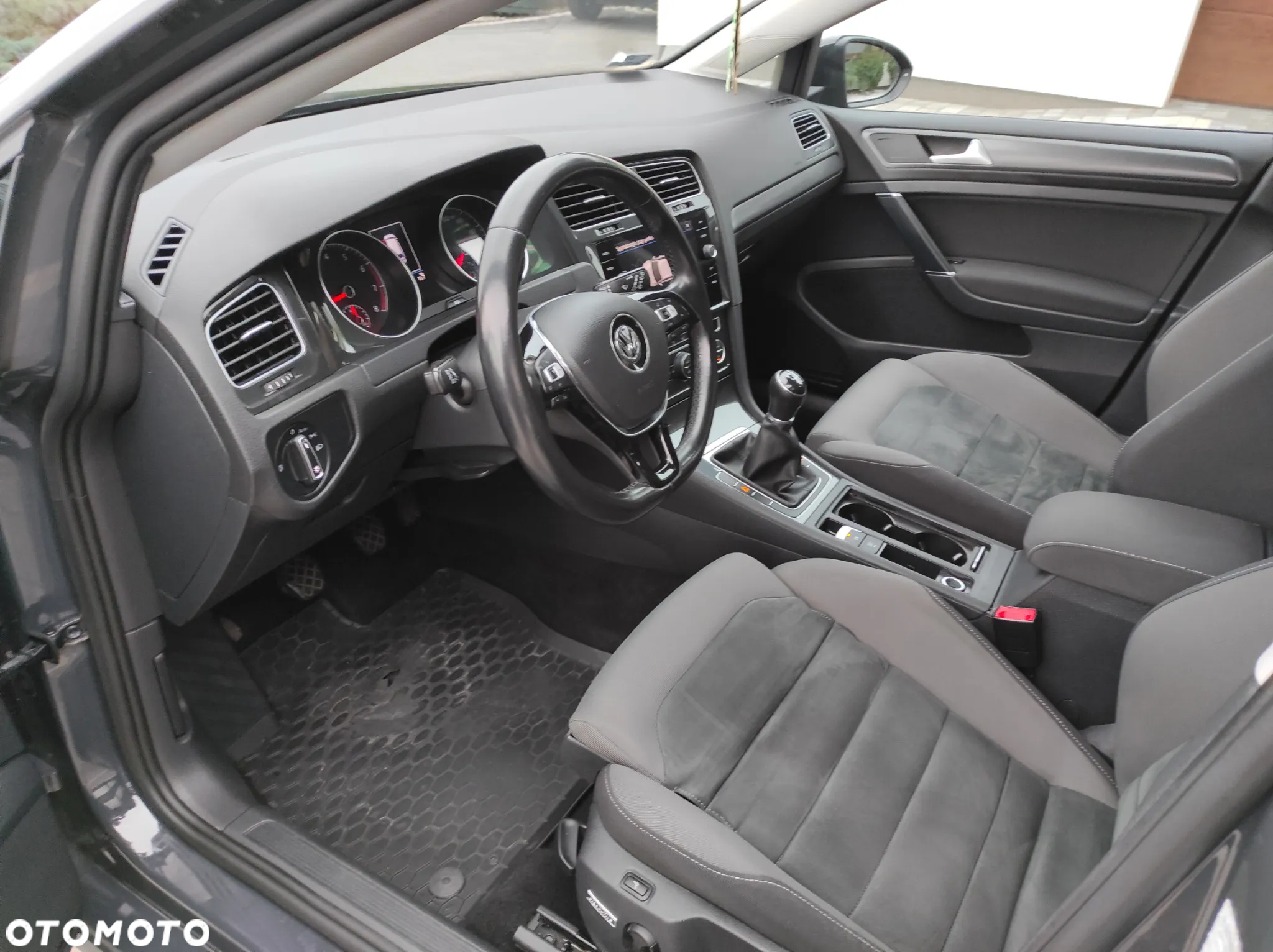 Volkswagen Golf VII 1.5 TSI BMT Comfortline - 26
