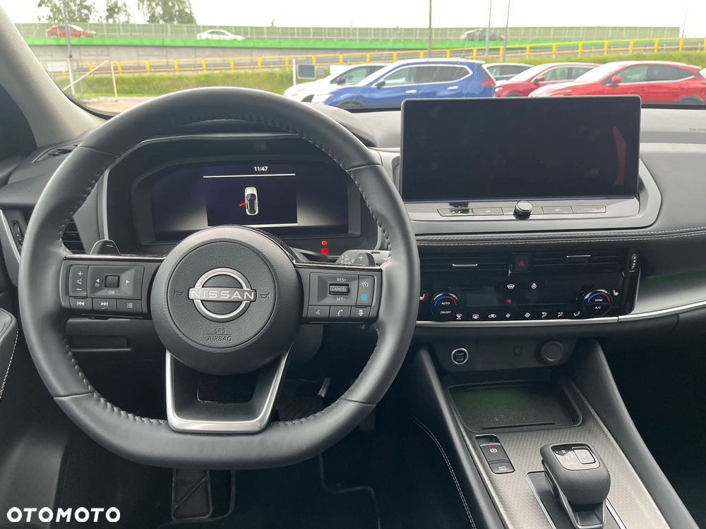 Nissan Qashqai 1.3 DIG-T MHEV N-Connecta Xtronic - 13