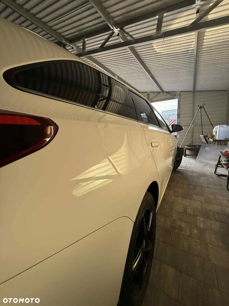 Toyota Auris 1.4 D-4D Premium - 19