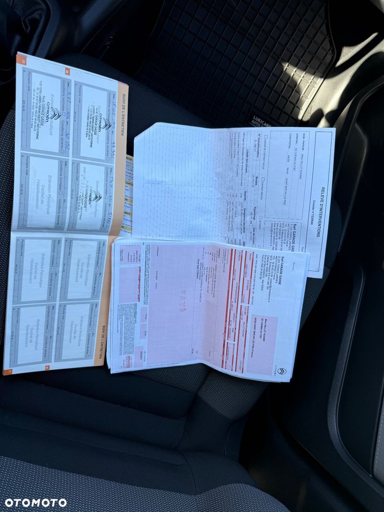 Citroën C4 Cactus 1.2 PureTech GPF Shine S&S - 29