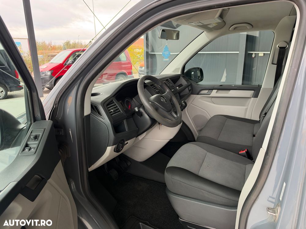Volkswagen Transporter - 12