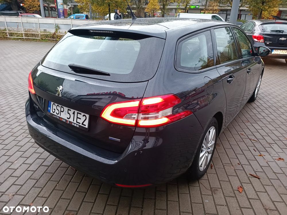 Peugeot 308 1.2 PureTech Active S&S EAT6 - 7