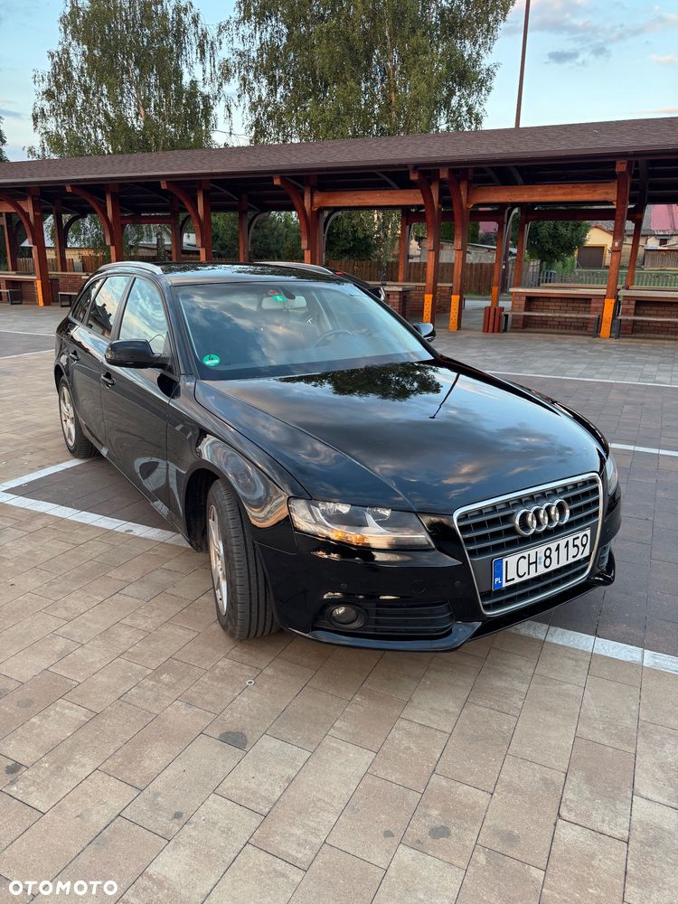 Audi A4 Avant - 1