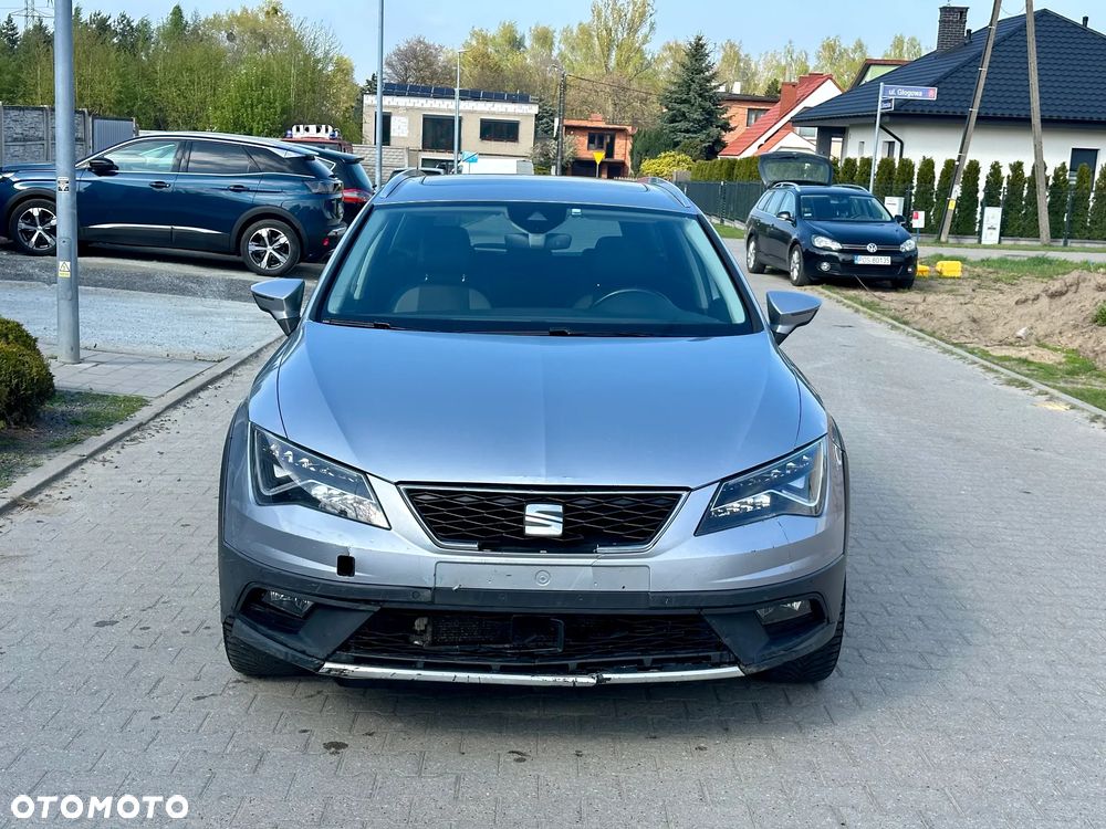 Seat Leon Sportstourer 2.0 TDI Start&Stop 4Drive DSG X-Perience - 9