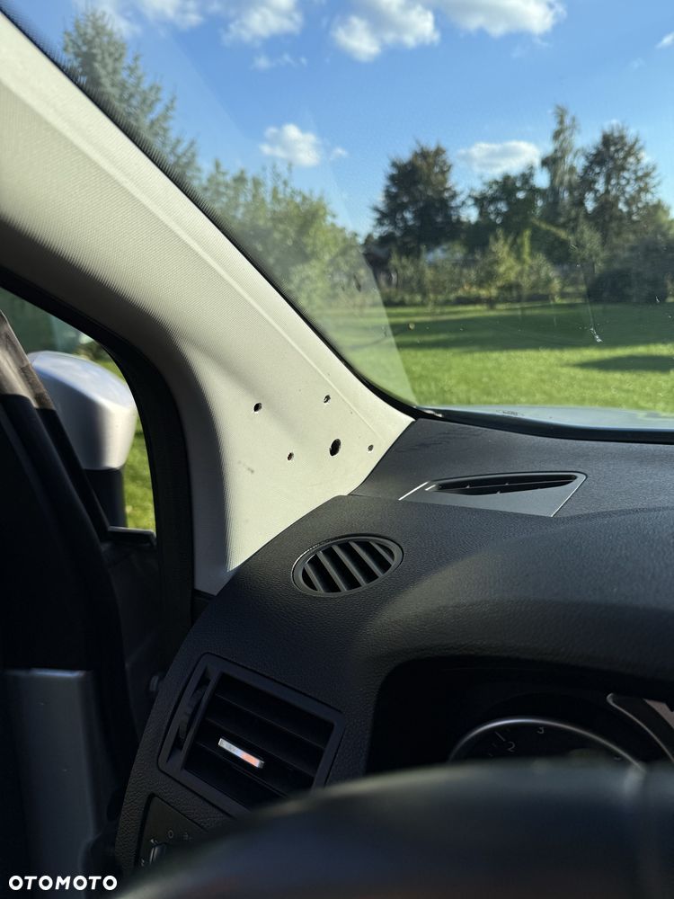 Ford Kuga - 13