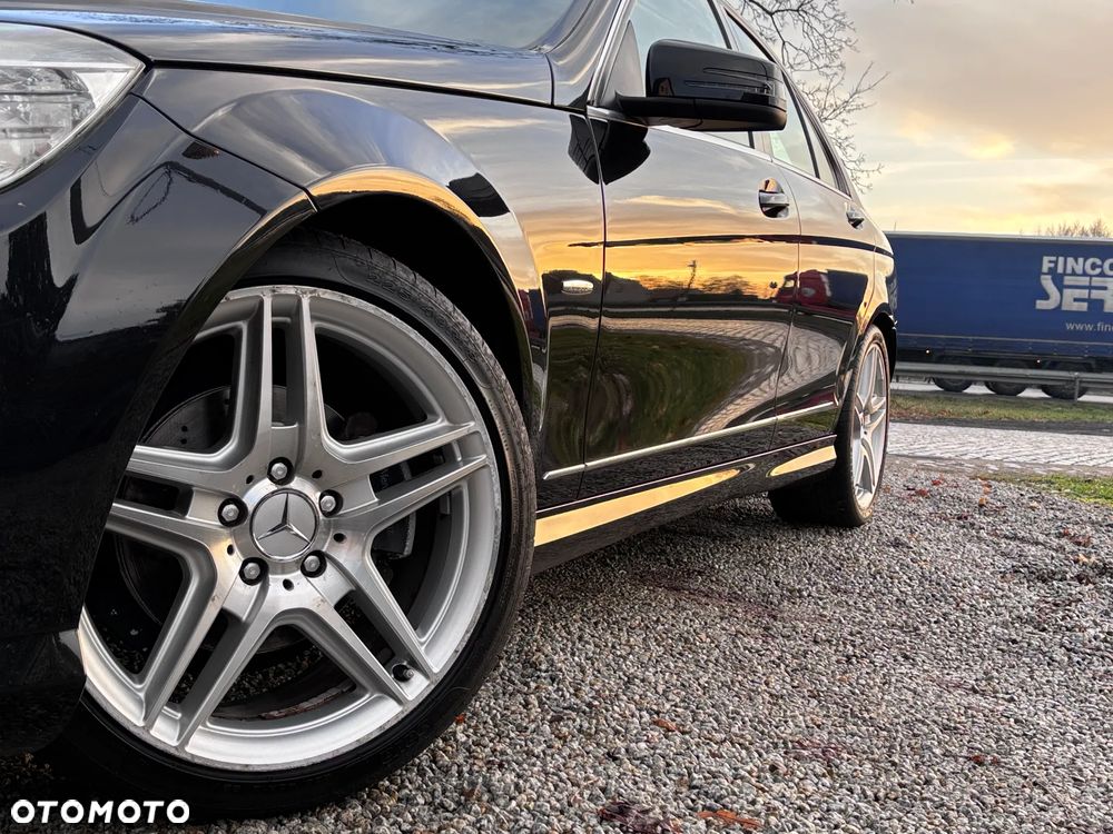 Mercedes-Benz Klasa C 200 Kompressor Avantgarde - 19