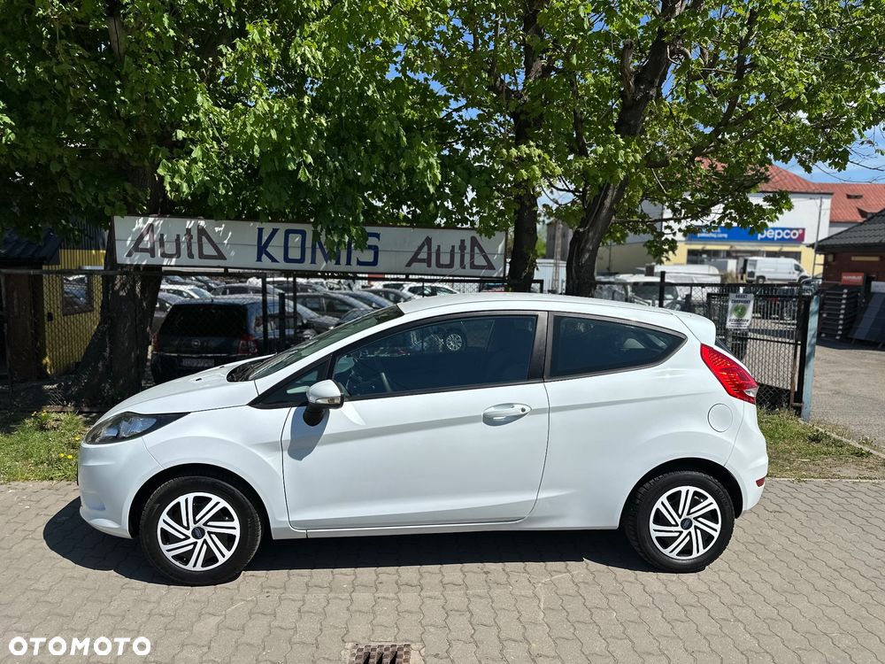 Ford Fiesta 1.25 Celebration - 8