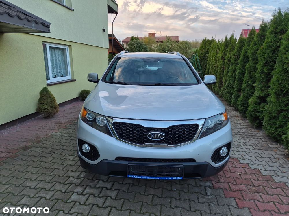 Kia Sorento 2010 photo 2