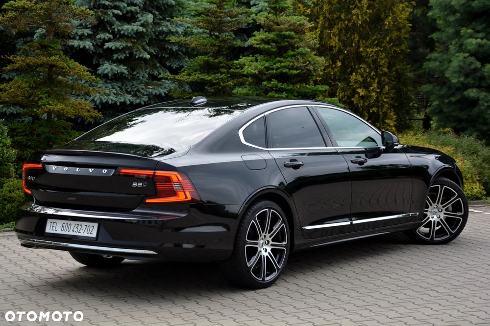 Volvo S90 - 2
