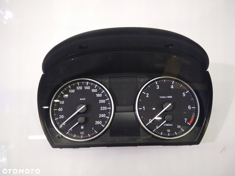 bmw e90 e91 licznik zegary benzyna 9220955 europa - 1