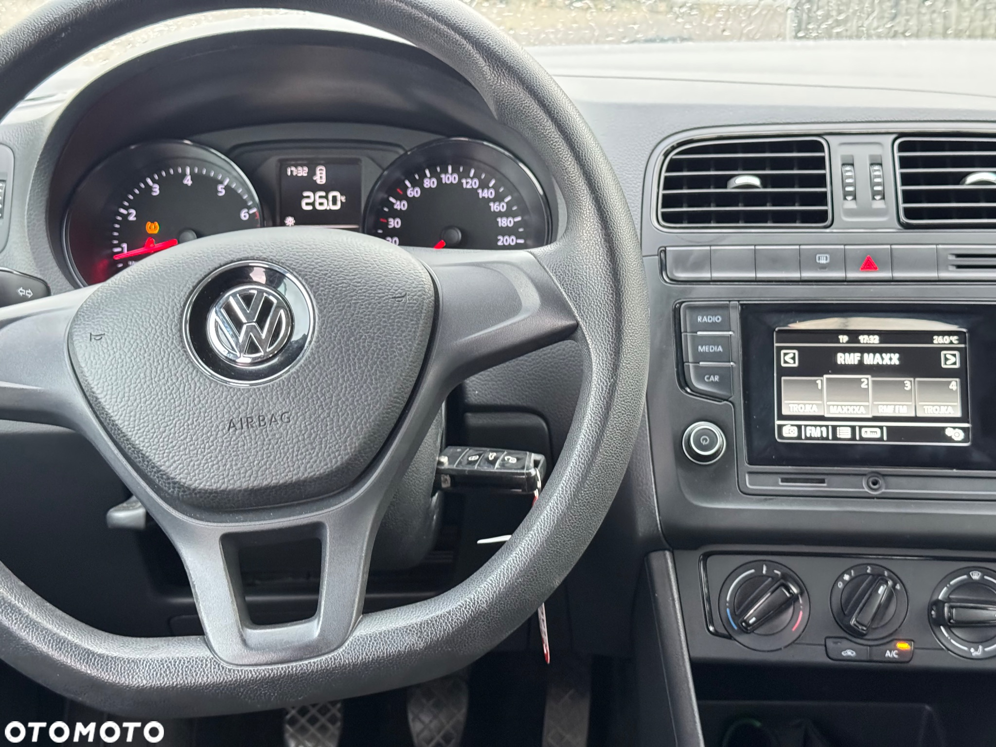 Volkswagen Polo 1.0 BMT Trendline - 8