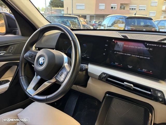 BMW iX1 xDrive30 xLine - 19