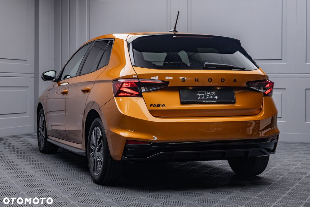 Skoda Fabia 2022 photo 4