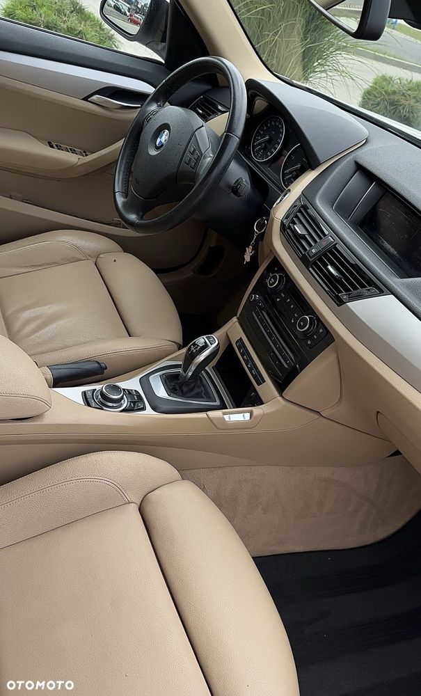 BMW X1 - 11