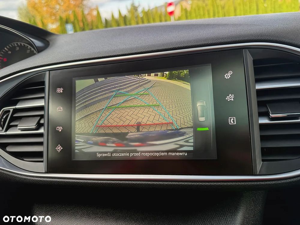 Peugeot 308 BlueHDi FAP 150 EAT6 Stop & Start Allure - 5