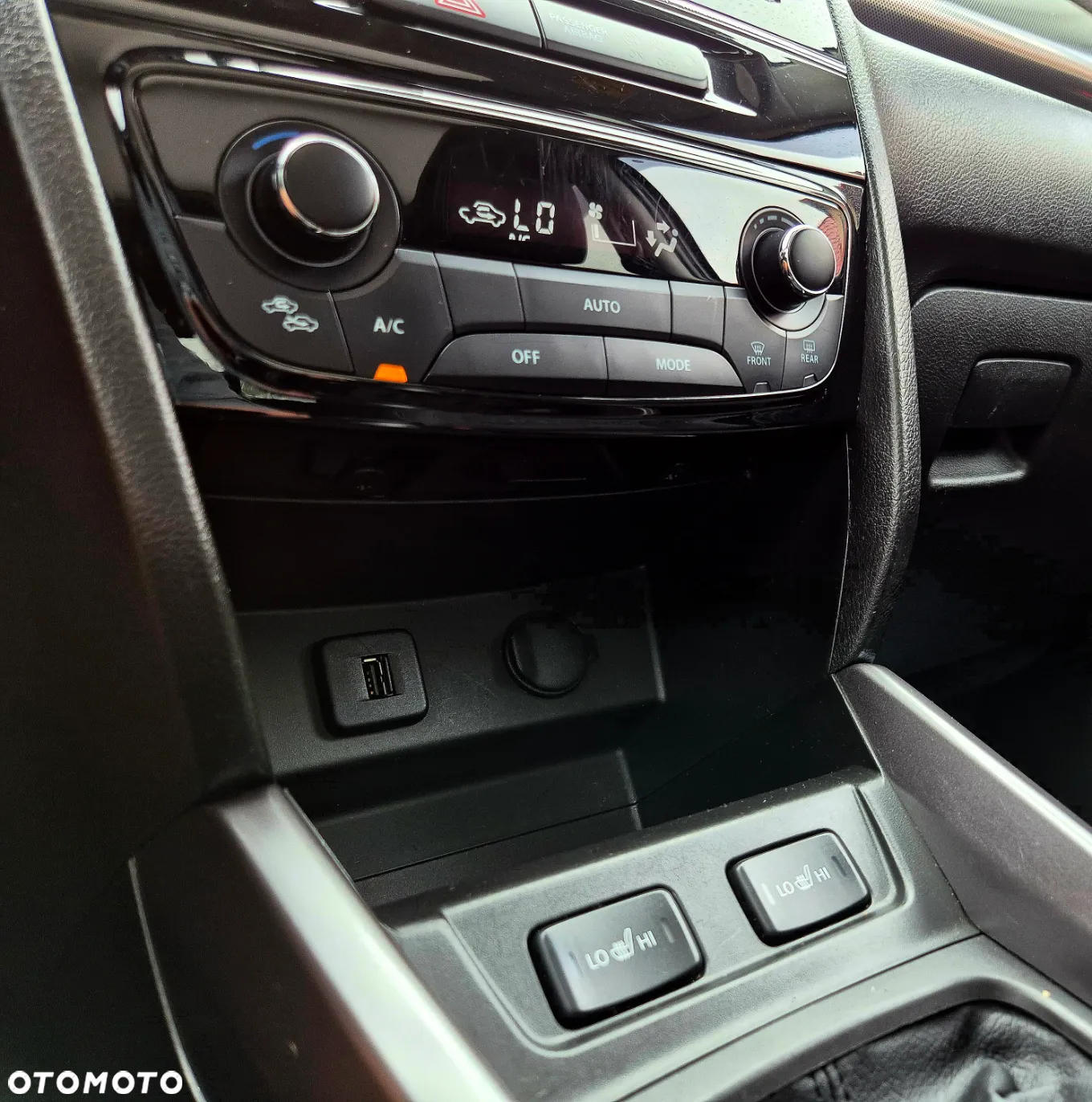 Suzuki Vitara 1.4 Boosterjet Hybrid Allgrip Comfort+ "SHINKAI" - 35