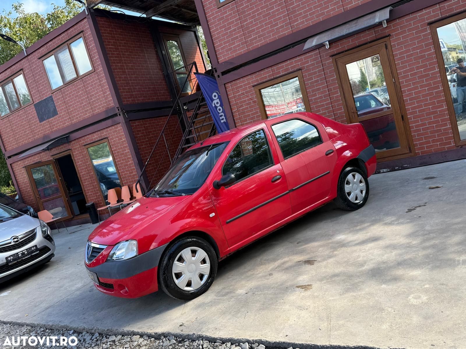 Dacia Logan - 1