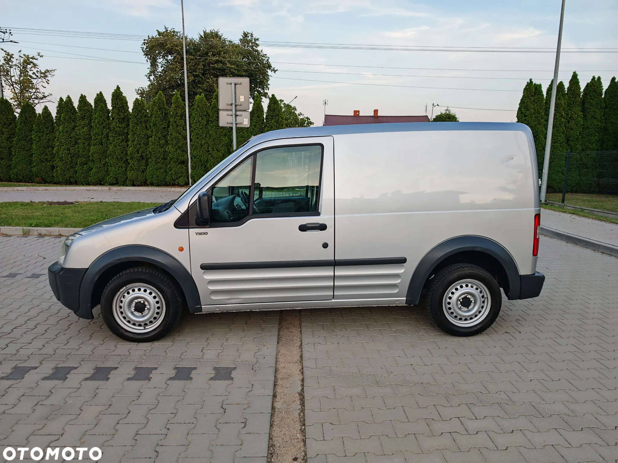 Ford Transit Connect 220 SWB Van - 5